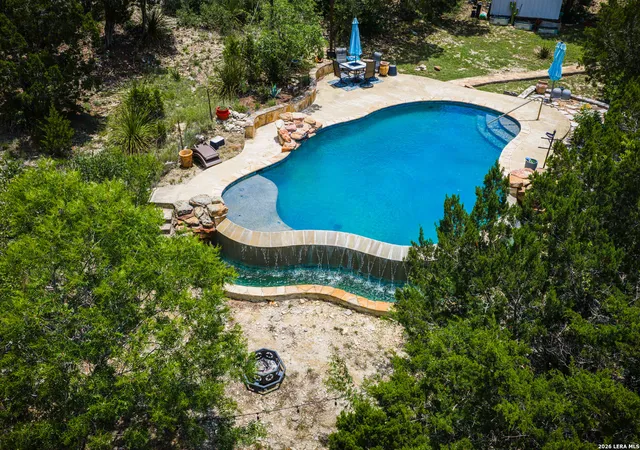 2nd image of 119 Private Road 1738, Mico, TX 78056 | MLS# 1995197