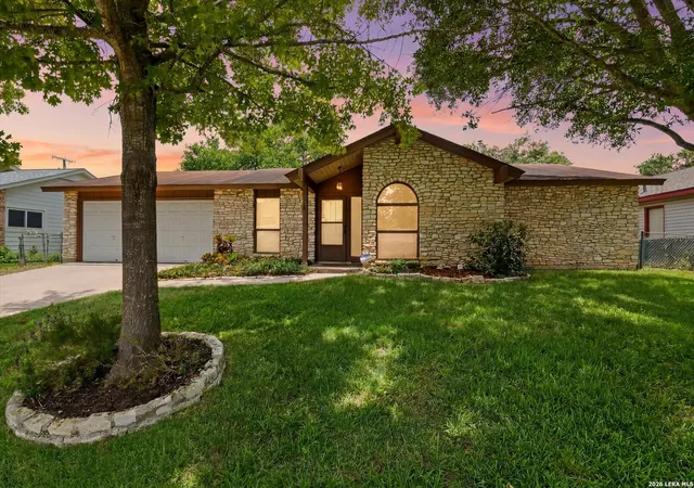 Homes for sale in Live Oak, TX | 7829 Village Oak Dr, Live Oak, TX 78233 | MLS# 1995243
