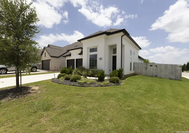 Photo 1 of Single family home for sale at 667 Arroyo Sierra, New Braunfels, TX 78130 | MLS# 1995258 | Listing updated on 2026-09-16