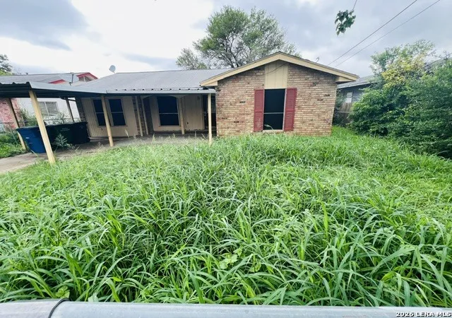 Photo 3 of Sale Pending at 8614 Wilma Jean Dr, San Antonio, TX 78224 | MLS# 1995299 | Listing updated on 2026-08-17