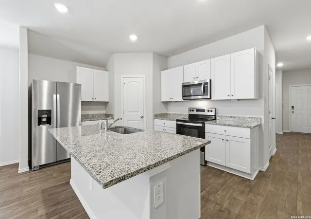2nd image of 845 Bahia Pl, Seguin, TX 78155 | MLS# 1995329