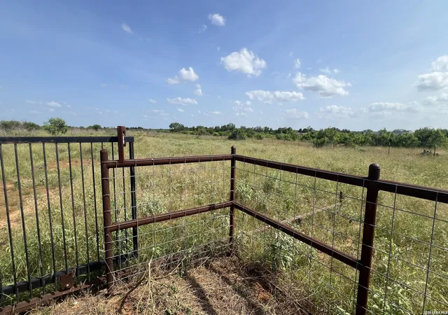 5th image of 4167 County Road 136, Floresville, TX 78114 | MLS# 1995353