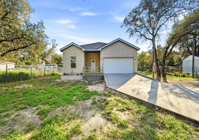 5th image of 4606 Lee Way, Elmendorf, TX 78112 | MLS# 1995371