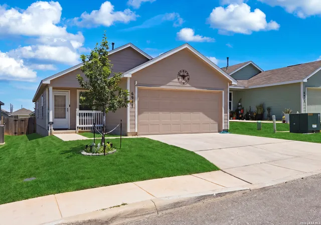 Photo 3 of Sale Pending at 6947 Celestial Cv, San Antonio, TX 78252 | MLS# 1995375 | Listing updated on 2026-09-09
