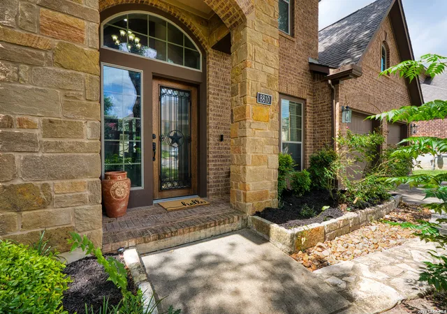 5th image of 8810 Woodland Bnd, San Antonio, TX 78255 | MLS# 1995378