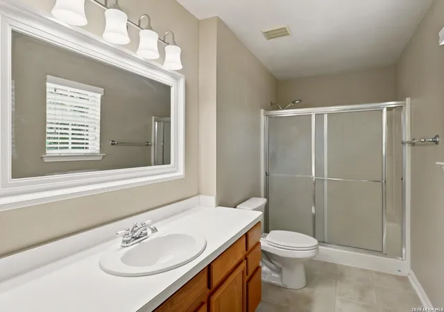Photo 4 of Single family home for sale at 2765 Rocky Ridge Loop, Canyon Lake, TX 78133 | MLS# 1995422 | Listing updated on 2026-07-07
