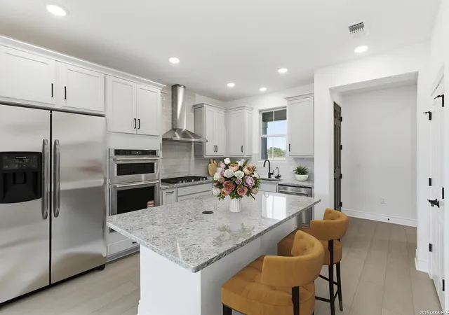 2nd image of 2047 Green Ash, New Braunfels, TX 78130 | MLS# 1995469