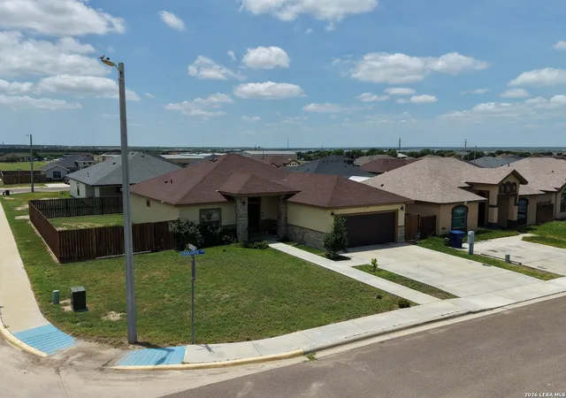4th image of 1803 Anakaren Lane, Eagle Pass, TX 78852 | MLS# 1995551