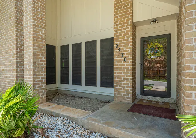 3rd image of 7230 Trace Buckle, San Antonio, TX 78240 | MLS# 1995564
