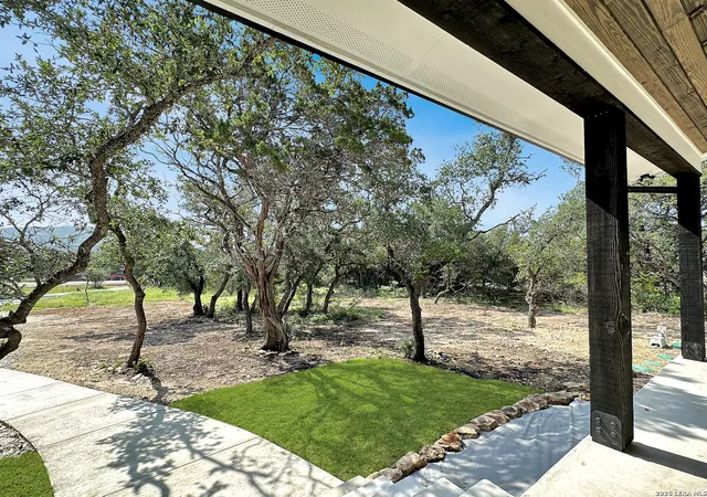5th image of 197 Spring Mountain Dr, Canyon Lake, TX 78133 | MLS# 1995646