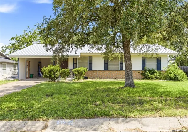 Homes for sale in Kenedy, TX | 319 Hackberry St, Kenedy, TX 78119 | MLS# 1995649