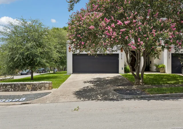Photo 4 of Condo for sale at 315 Cleveland Ct #D, San Antonio, TX 78209 | MLS# 1995651 | Listing updated on 2026-07-19