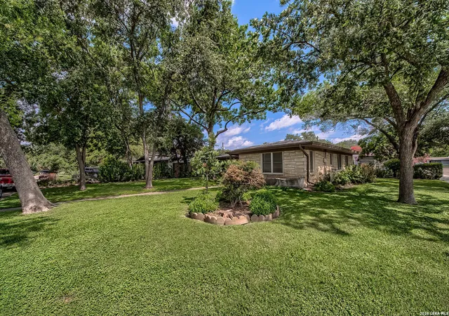 Homes for sale in San Antonio, TX | 247 Tophill, San Antonio, TX 78209 | MLS# 1995658