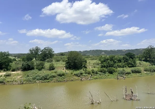 3rd image of 359 River Cliff Pl, Spring Branch, TX 78070 | MLS# 1995677