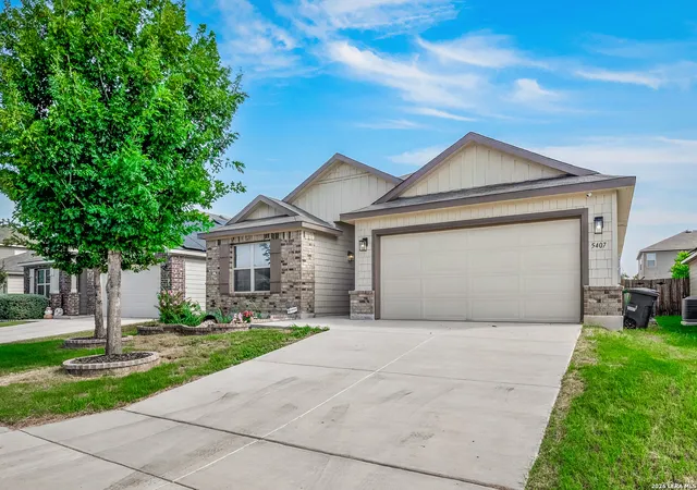Photo 2 of Sale Pending at 5407 Pearl Vly, San Antonio, TX 78242 | MLS# 1995689 | Listing updated on 2026-08-14