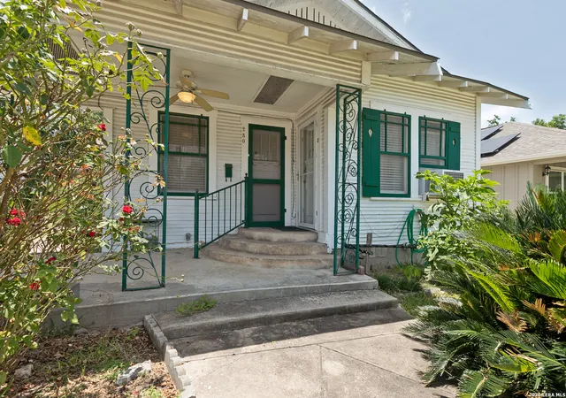 Photo 3 of Single family home for sale at 230 W High, San Antonio, TX 78210 | MLS# 1995694 | Listing updated on 2026-09-08