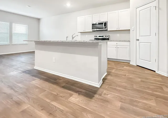 4th image of 4958 Cork Crossing, New Braunfels, TX 78130 | MLS# 1995695