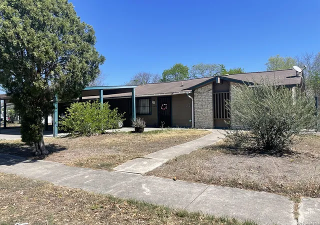 Photo 1 of Single family home for sale at 4830 Castle Bridge, San Antonio, TX 78218 | MLS# 1995698 | Listing updated on 2026-09-01