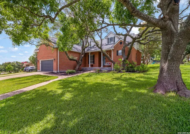 Photo 1 of Single family home for sale at 29607 Fairway Bluff Dr, Boerne, TX 78015 | MLS# 1995722 | Listing updated on 2026-09-16
