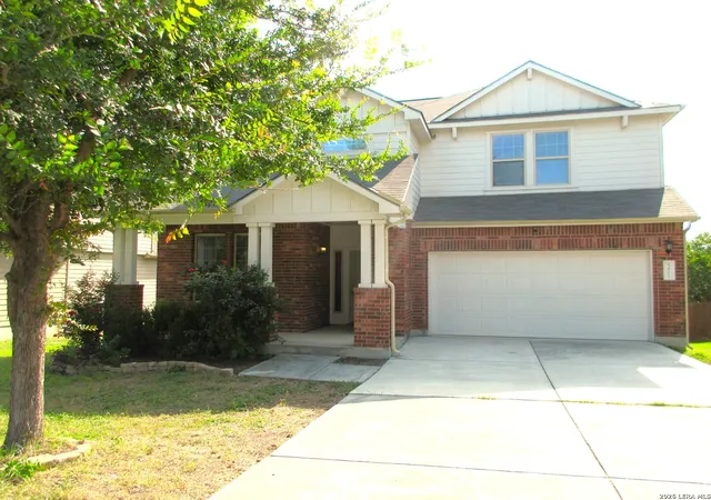 Homes for sale in Cibolo, TX | 5801 Devonwood St, Cibolo, TX 78108 | MLS# 1995724