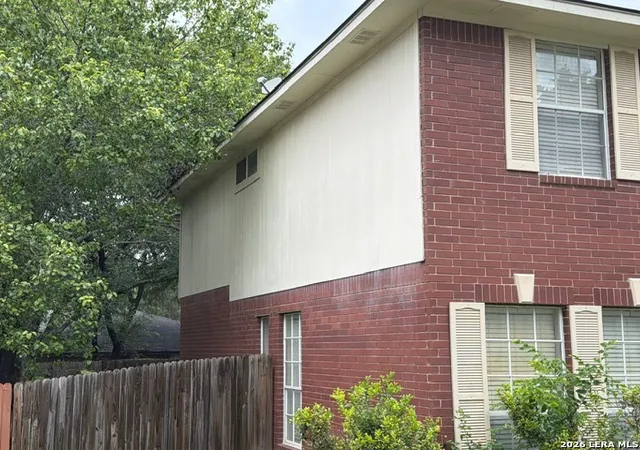Homes for sale in Universal City, TX | 111 Rimdale, Universal City, TX 78148 | MLS# 1995728