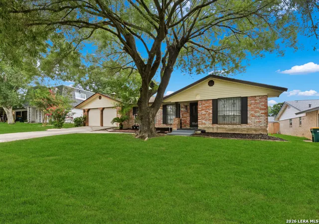 Photo 3 of Sale Pending at 323 Madrid, Universal City, TX 78148 | MLS# 1995780 | Listing updated on 2026-08-13