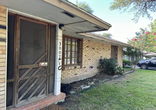Photo 2 of Single family home for sale at 3007 Samar Dr, San Antonio, TX 78217 | MLS# 1995790 | Listing updated on 2026-09-17