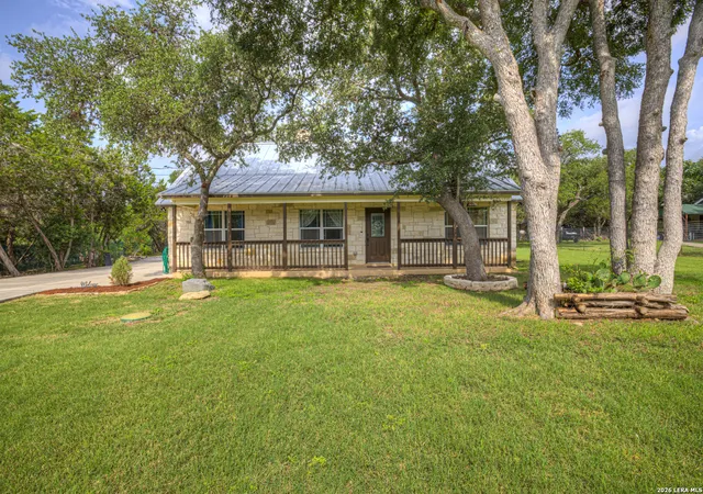 Photo 1 of Single family home for sale at 1840 Rustic Oak Ln, Spring Branch, TX 78070 | MLS# 1995815 | Listing updated on 2026-09-18