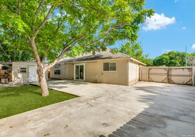 Homes for sale in San Antonio, TX | 5030 Timber Wind, San Antonio, TX 78250 | MLS# 1995823