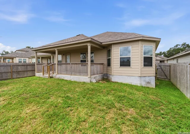 Homes for sale in Seguin, TX | 2961 Greenbriar, Seguin, TX 78155 | MLS# 1995891