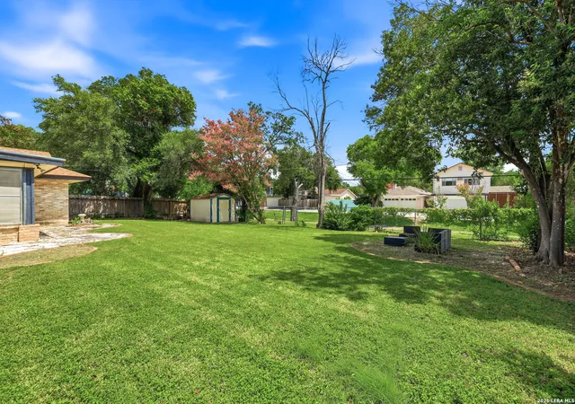 33rd image of 418 Crestwind Dr, Windcrest, TX 78239 | MLS# 1995909