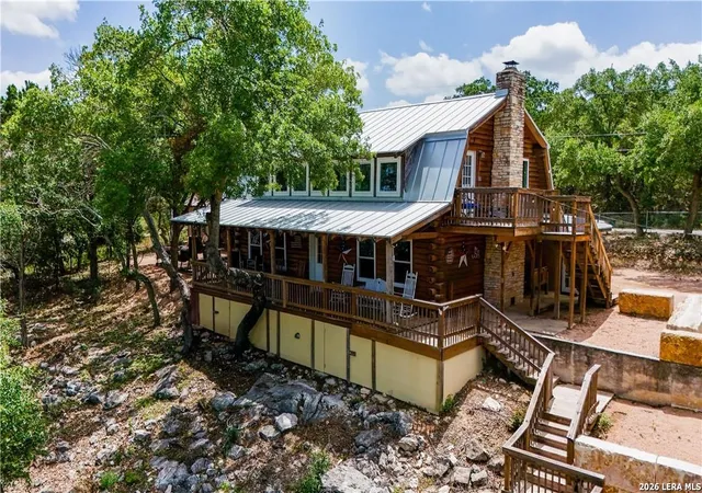 Photo 3 of Single family home for sale at 205 Bravo Rd, Canyon Lake, TX 78133 | MLS# 1995924 | Listing updated on 2026-07-29