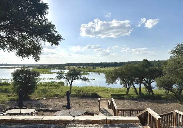 2nd image of 205 Bravo Rd, Canyon Lake, TX 78133 | MLS# 1995924
