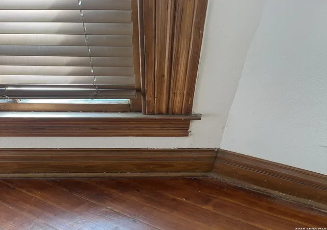 4th image of 432 W Woodlawn Ave, San Antonio, TX 78212 | MLS# 1995937