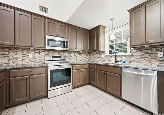 Homes for sale in La Vernia, TX | 104 Shadow Woods, La Vernia, TX 78121 | MLS# 1995938