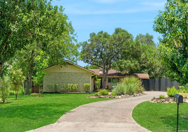 Homes for sale in Boerne, TX | 532 N School St, Boerne, TX 78006 | MLS# 1995943