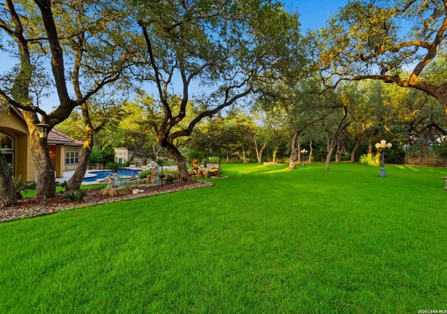 Photo 3 of Sale Pending at 22175 Quiet Moon Dr, San Antonio, TX 78266 | MLS# 1995978 | Listing updated on 2026-08-18