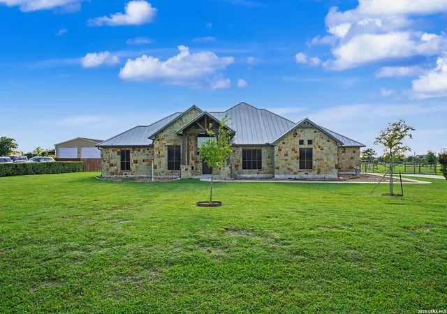 Homes for sale in Marion, TX | 120 Haycraft, Marion, TX 78124 | MLS# 1995981