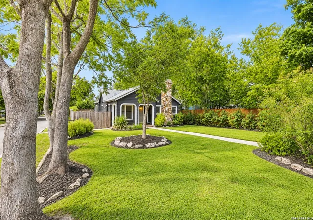 3rd image of 953 Myrta, Kerrville, TX 78028 | MLS# 1996075