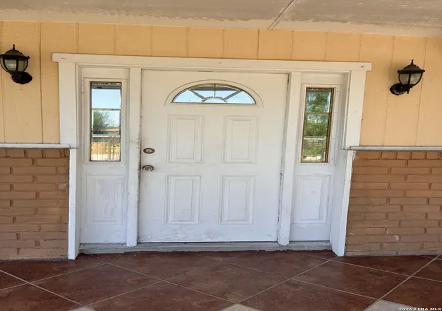 3rd image of 1398 Wilson St, Eagle Pass, TX 78852 | MLS# 1996082