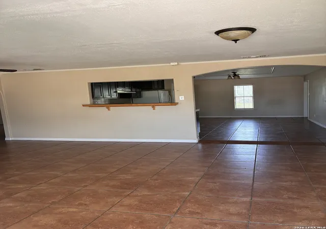 5th image of 1398 Wilson St, Eagle Pass, TX 78852 | MLS# 1996082