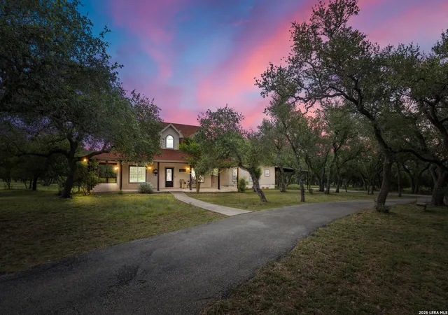 Homes for sale in Wimberley, TX | 2471 Oak Run Dr, Wimberley, TX 78676 | MLS# 1996105