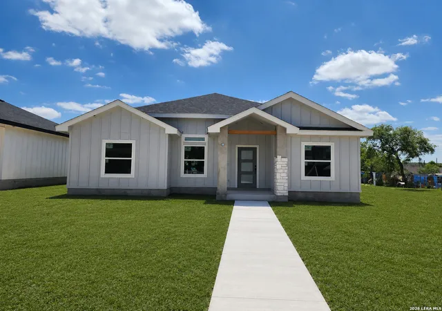 1st image of 2746 Rodriguez St, Eagle Pass, TX 78852 | MLS# 1996108