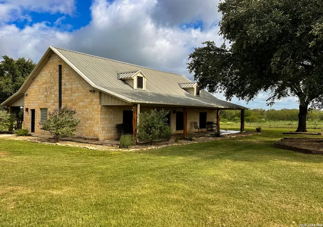 Homes for sale in Harwood, TX | 68 County Road 436, Harwood, TX 78632 | MLS# 1996127