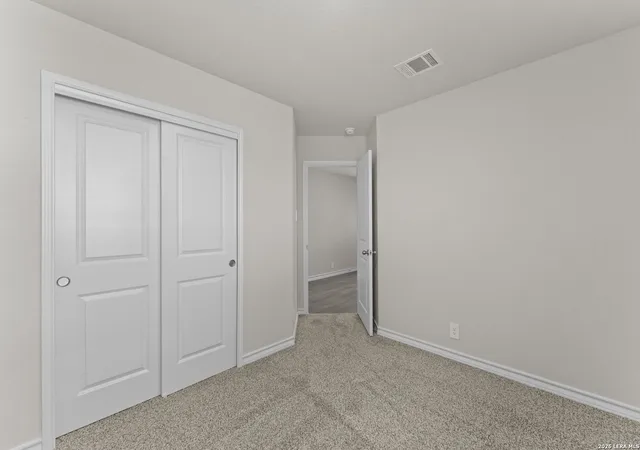 Photo 3 of Single family home for sale at 321 Singing Valley, Cibolo, TX 78108 | MLS# 1996131 | Listing updated on 2026-10-08
