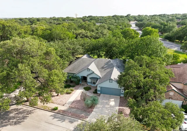 Photo 2 of Single family home for sale at 2854 Bent Tree Dr, Schertz, TX 78154 | MLS# 1996138 | Listing updated on 2026-09-09