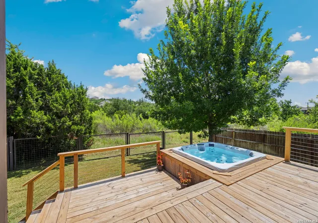 Photo 3 of Sale Pending at 32224 Tamarind Bnd, Bulverde, TX 78163 | MLS# 1996144 | Listing updated on 2026-08-11