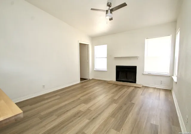 4th image of 4001 Colonial Sun Dr, San Antonio, TX 78244 | MLS# 1996151