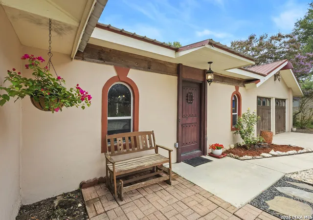 Photo 1 of Single family home for sale at 3118 Wroxton Rd, San Antonio, TX 78217 | MLS# 1996154 | Listing updated on 2026-09-15