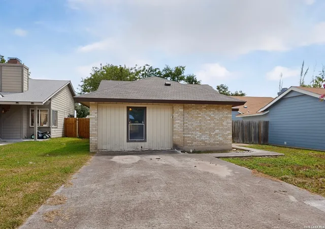Photo 3 of Sale Pending at 8723 Meadow Song, Converse, TX 78109 | MLS# 1996170 | Listing updated on 2026-09-02